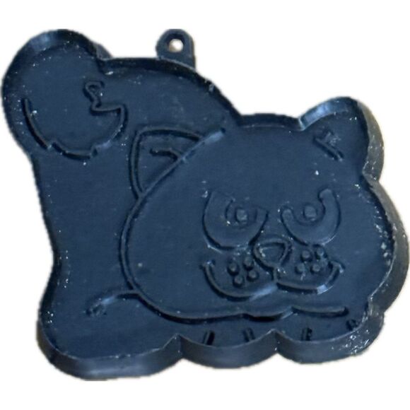 Vintage Hallmark 1970s Halloween black cat plastic cookie cutter - Picture 2 of 3
